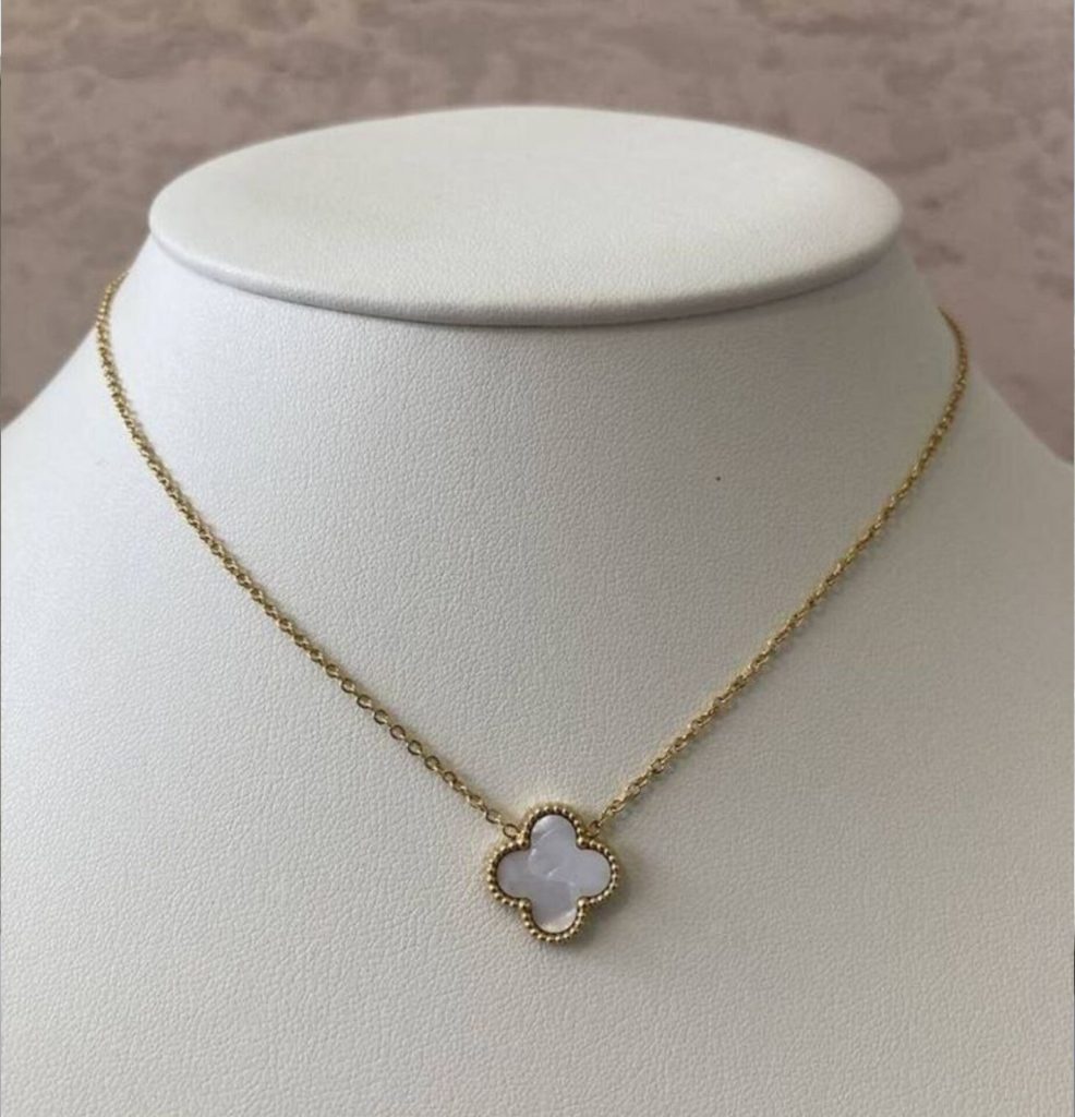 گردنبند تک گل ونکلیف